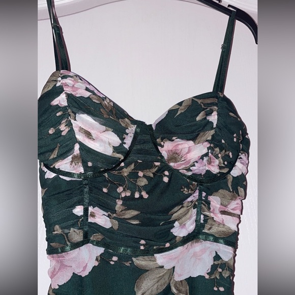 Floral corset Midi dress - Picture 3 of 4